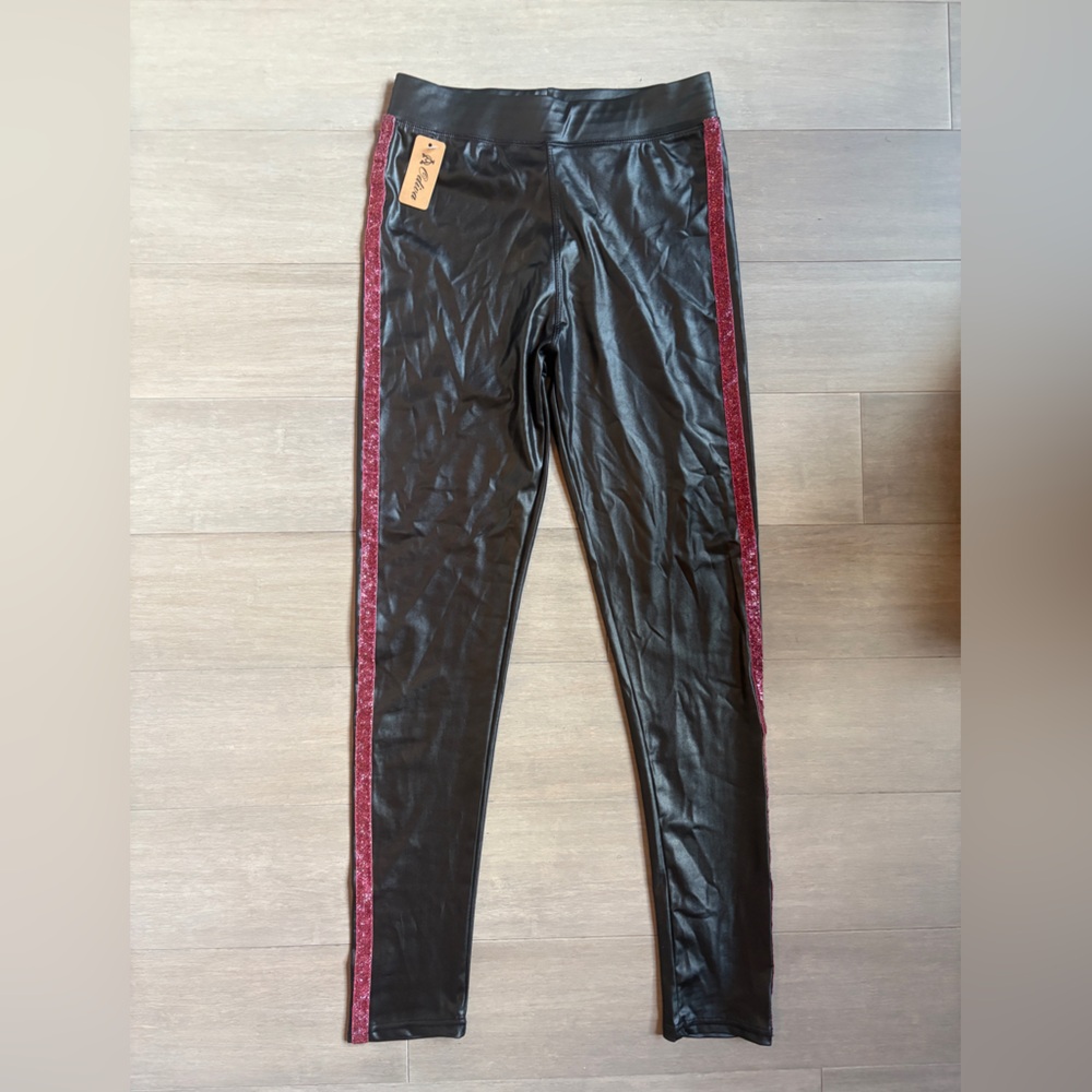 Black and Red Women's Leggings